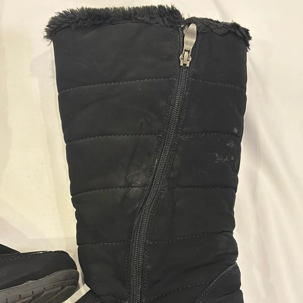 Khombu Women's Black Winter Boots